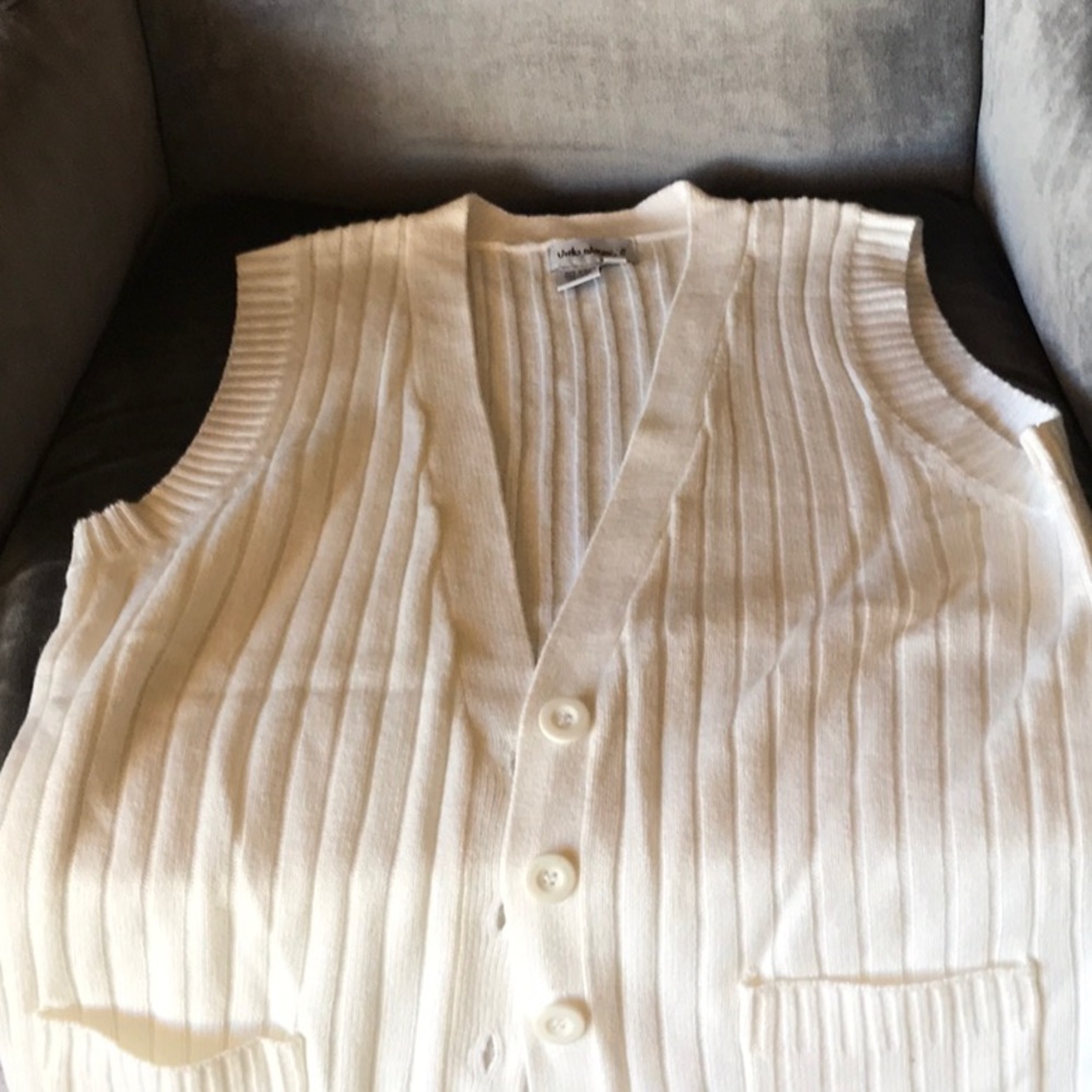 Sweater Vest